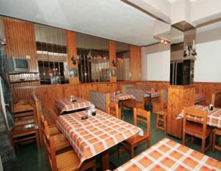 Alma Hotel Athene Buitenkant foto